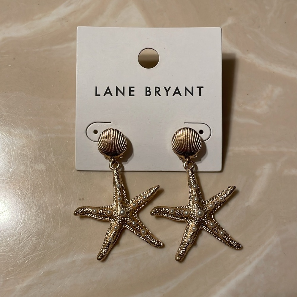 LANE BRYANT NWT Pearlized Starfish Drop Earrings Gold - Picture 2 of 5